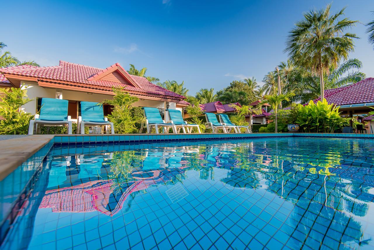 Tananza Resort & Homestay Phuket Nai Harn Экстерьер фото